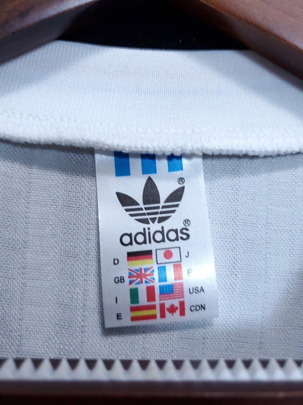 football-shirt-olympique-marseille-home-90-91-retro-3 Football Shirt Olympique Marseille Home 90-91 Retro extra 1