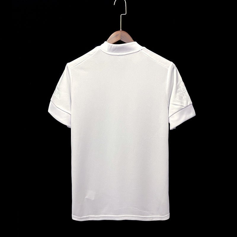 football-shirt-arsenal-all-white-21-22-2 Football Shirt Arsenal All White 21-22 back