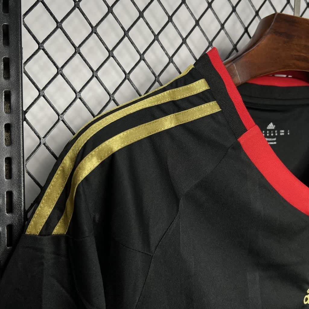 football-shirt-germany-away-2010-retro-4 Football Shirt Germany Away 2010 Retro extra 2