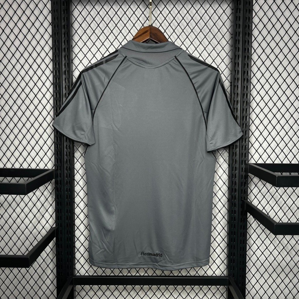 football-shirt-real-madrid-third-05-06-retro-1-2 Football Shirt Real Madrid Third 05-06 Retro back