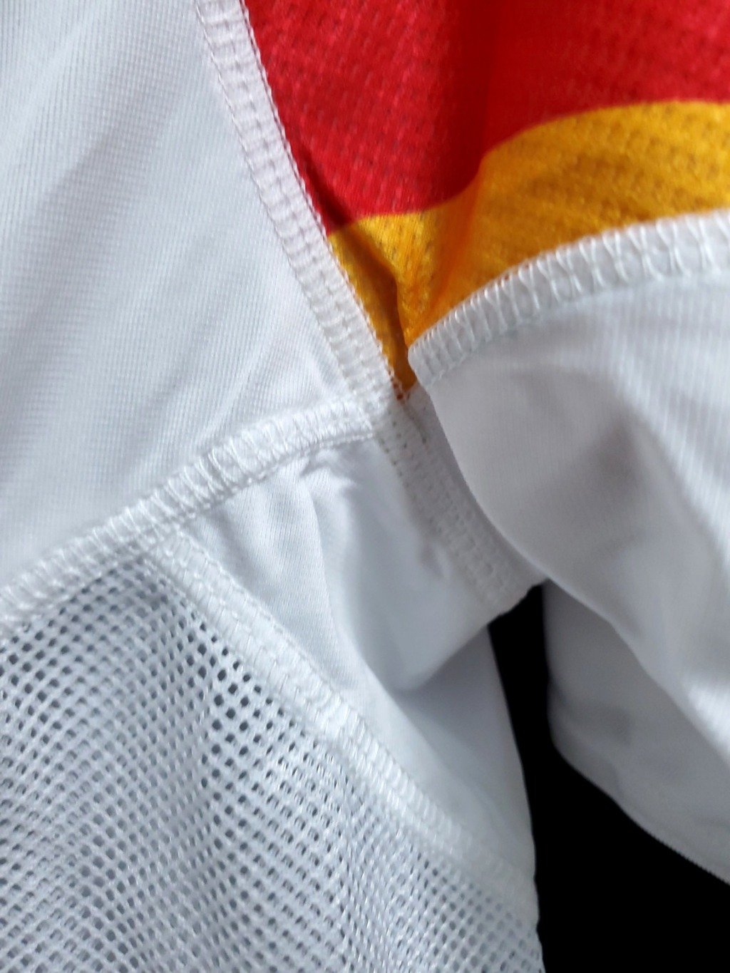 football-shirt-germany-home-04-05-retro-3 Football Shirt Germany Home 04-05 Retro extra 1