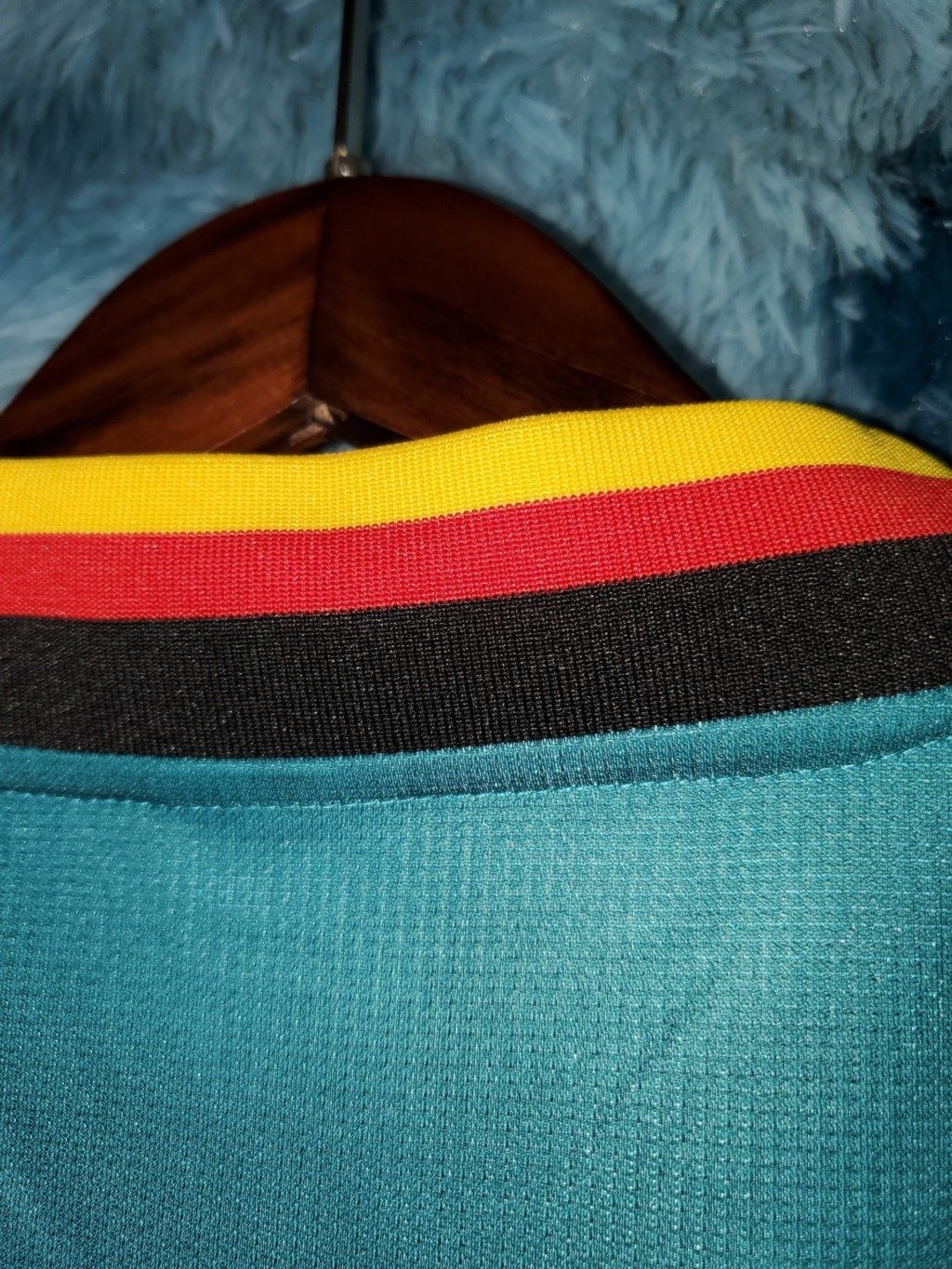 football-shirt-germany-away-94-95-retro-4 Football Shirt Germany Away 94-95 Retro extra 2