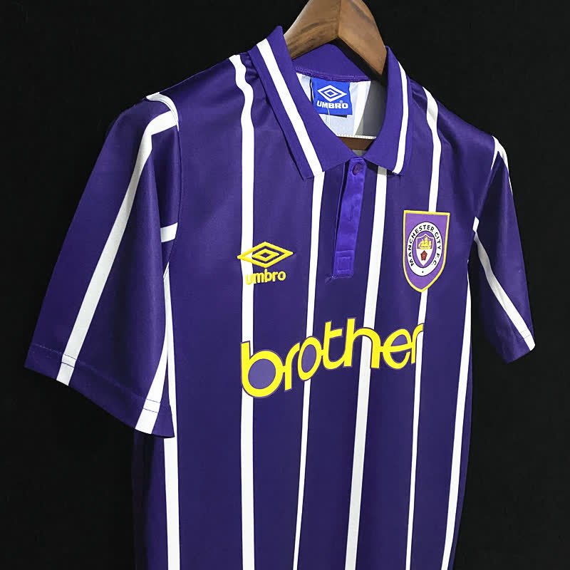 football-shirt-manchester-city-away-93-94-retro-4 Football Shirt Manchester City Away 93-94 Retro extra 2