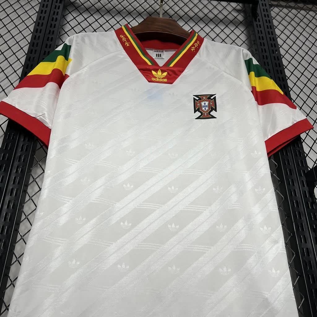 football-shirt-portugal-away-92-94-retro-1-4 Football Shirt Portugal Away 92-94 Retro extra 2