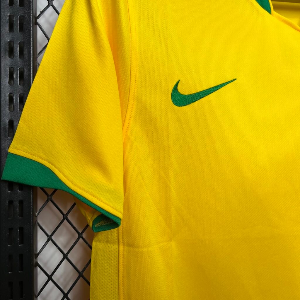 football-shirt-brazil-home-06-07-retro-2-4 Football Shirt Brazil Home 06-07 Retro extra 2