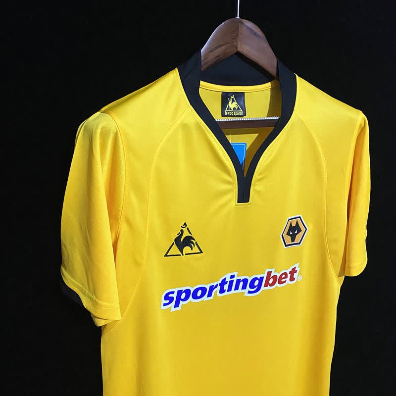 football-shirt-wolves-home-10-11-retro-4 Football Shirt Wolves Home 10-11 Retro extra 2