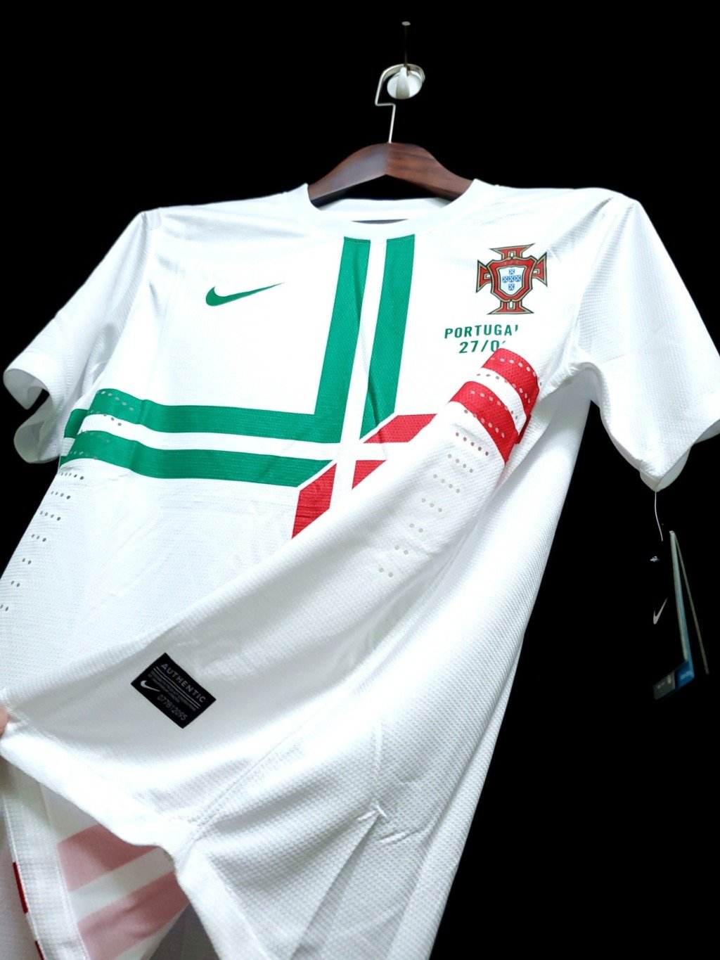 football-shirt-portugal-away-12-13-retro-4 Football Shirt Portugal Away 12-13 Retro extra 2