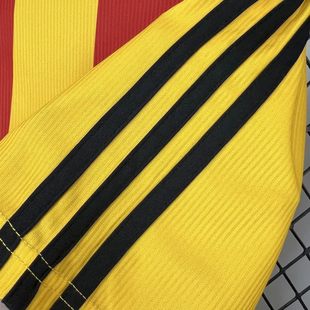 football-shirt-galatasaray-home-99-00-retro-4 Football Shirt Galatasaray Home 99-00 Retro extra 2