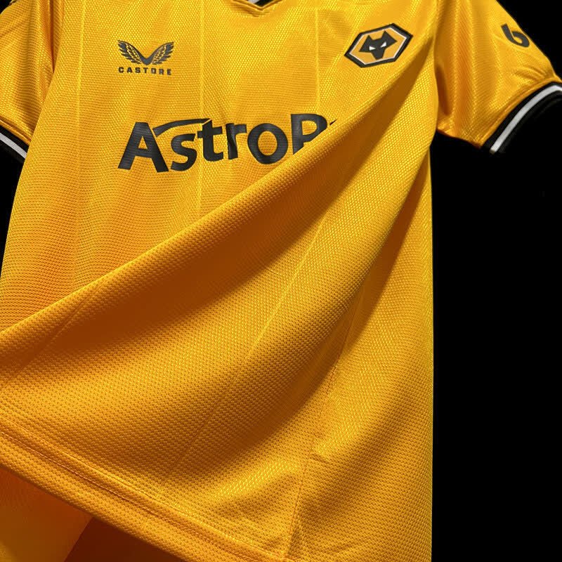 football-shirt-wolverhampton-wanderers-home-23-24-5 Football Shirt Wolverhampton Wanderers Home 23-24 extra 3
