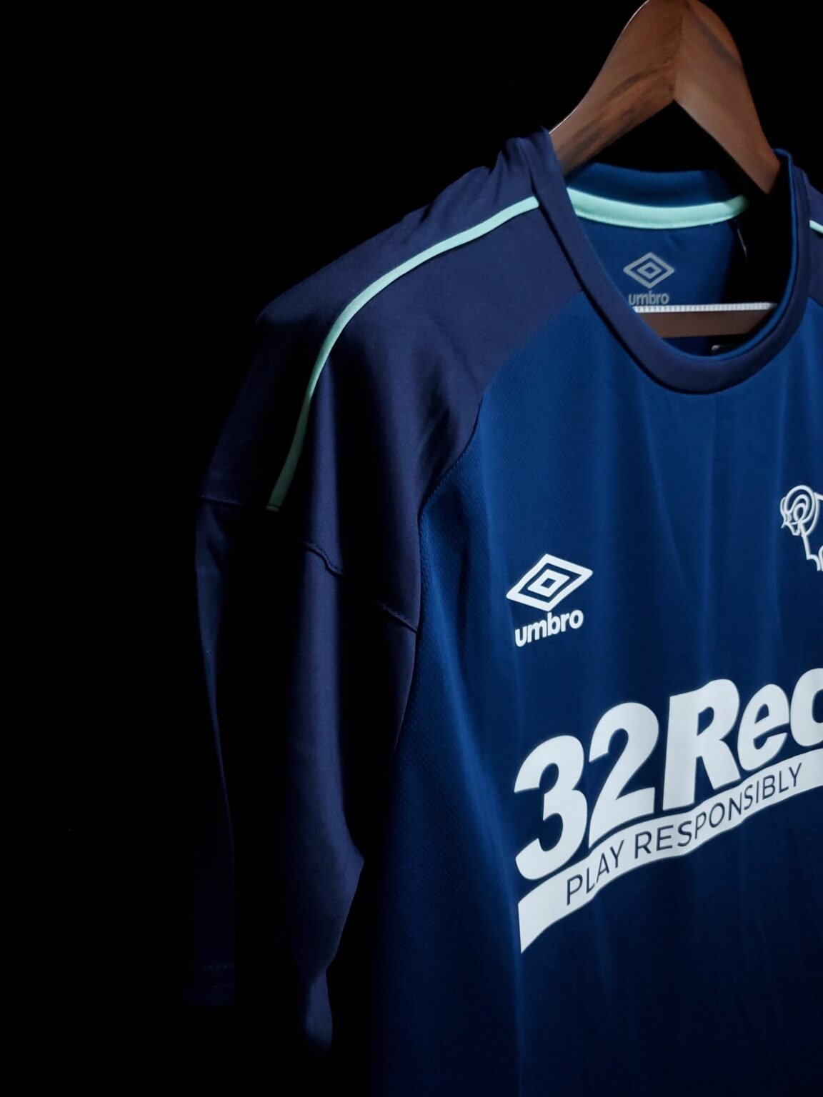 football-shirt-derbyshire-away-20-21-5 Football Shirt Derbyshire Away 20-21 extra 3