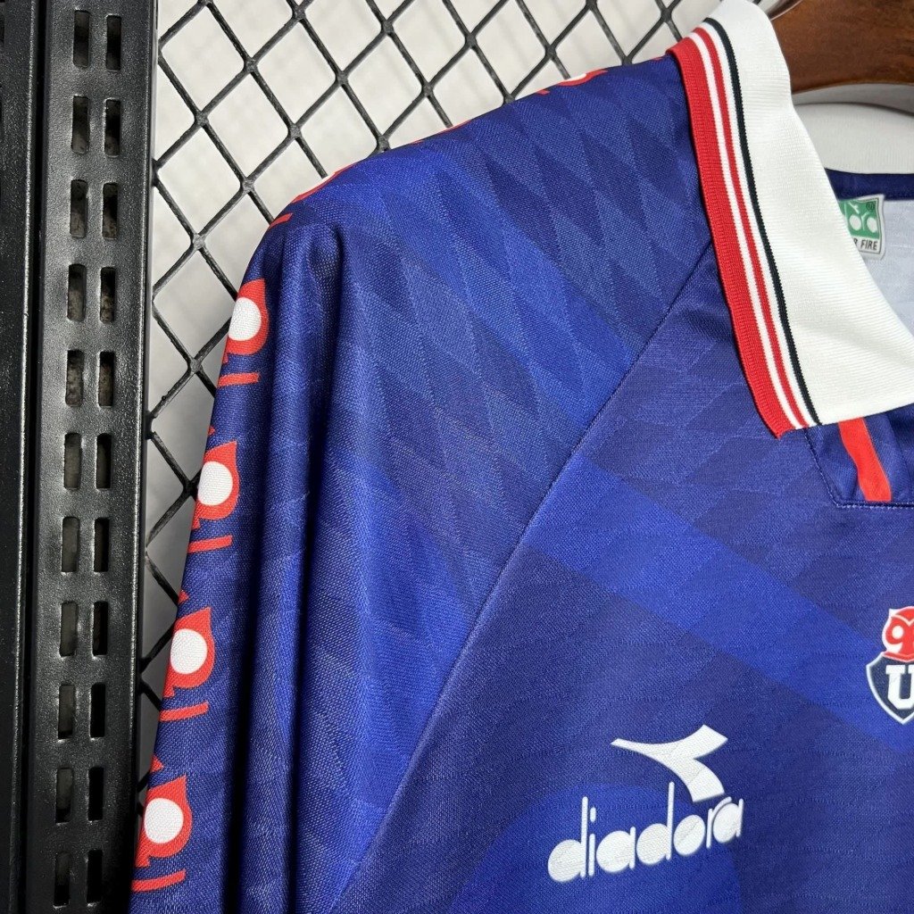 football-shirt-universidad-de-chile-home-96-97-retro-long-sleeve-4 Football Shirt Universidad De Chile Home 96-97 Retro Long Sleeve extra 2