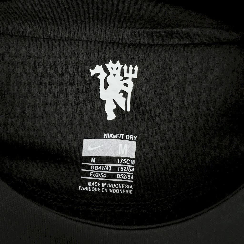 football-shirt-manchester-united-third-07-08-retro-5 Football Shirt Manchester United Third 07-08 Retro extra 3