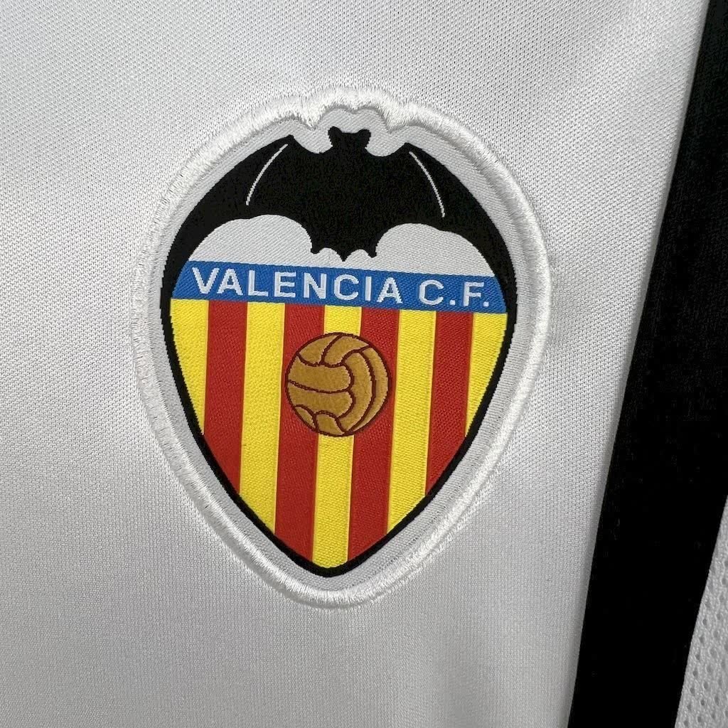 football-shirt-valencia-cf-home-00-01-retro-5 Football Shirt Valencia CF Home 00-01 Retro extra 3