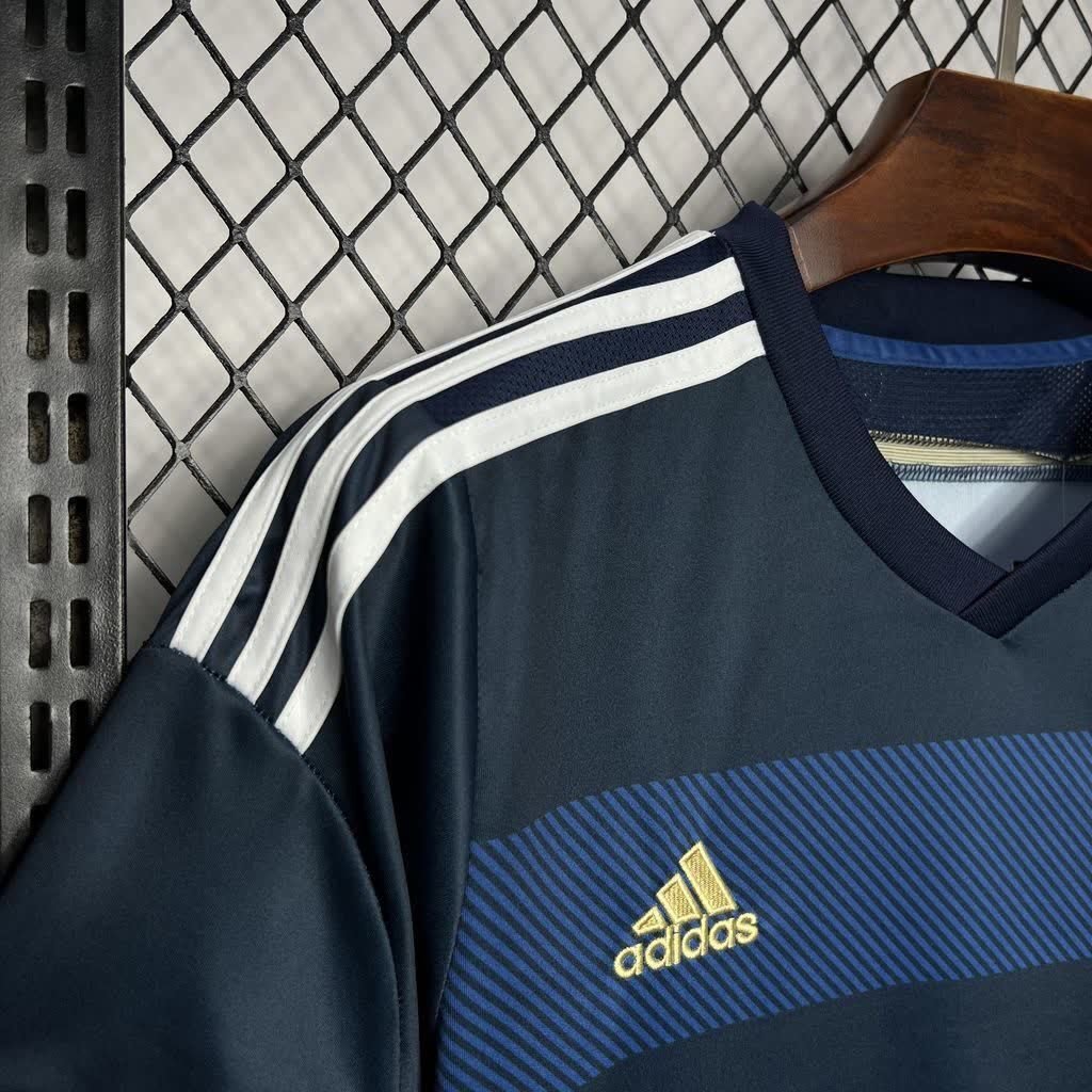 football-shirt-argentina-away-2014-retro-6 Football Shirt Argentina Away 2014 Retro extra 4