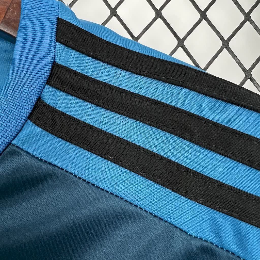 football-shirt-real-madrid-third-17-18-retro-4 Football Shirt Real Madrid Third 17-18 Retro extra 2