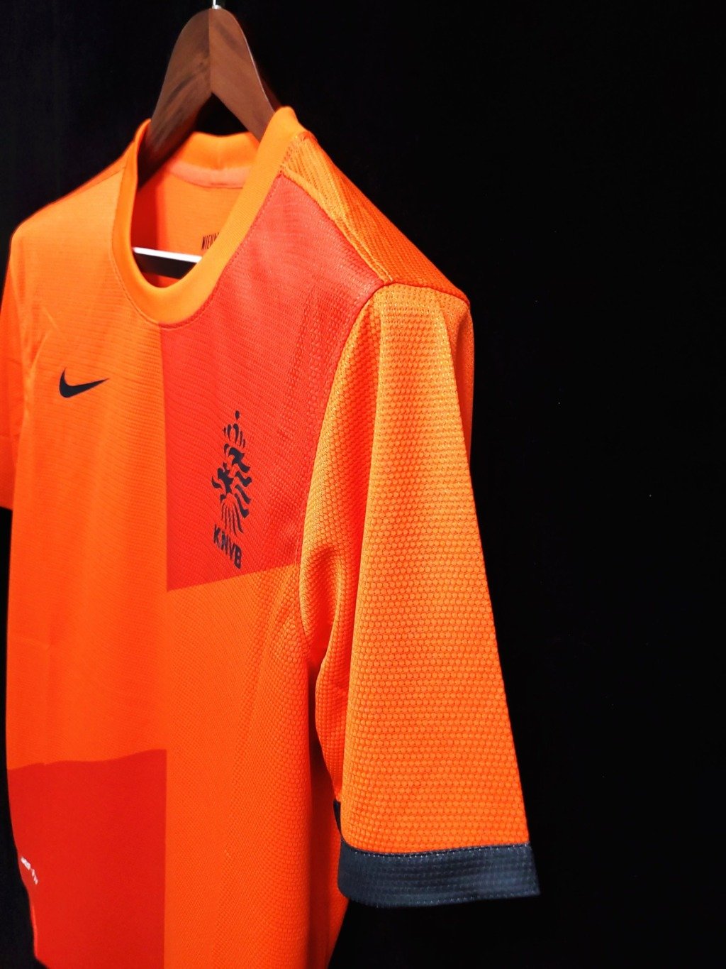 football-shirt-netherlands-home-25-26-retro-5 Football Shirt Netherlands Home 25-26 Retro extra 3