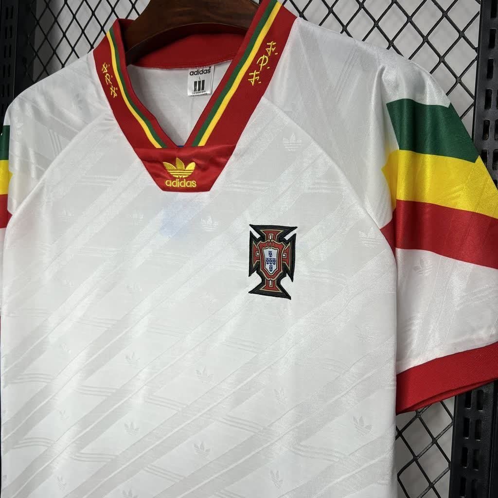football-shirt-portugal-away-92-94-retro-1-5 Football Shirt Portugal Away 92-94 Retro extra 3