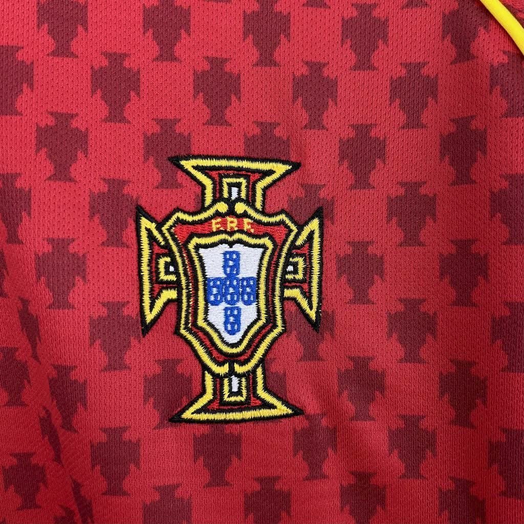 Football Shirt Portugal Home 04-05 Retro extra 3