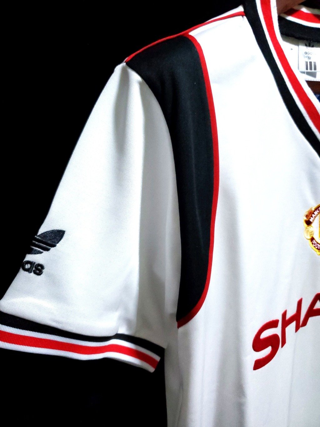 football-shirt-manchester-united-away-85-86-retro-5 Football Shirt Manchester United Away 85-86 Retro extra 3