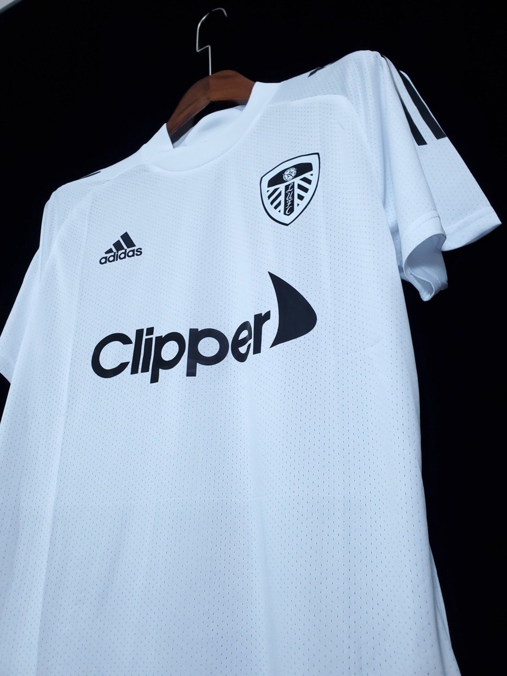 football-shirt-leeds-united-training-20-21-5 Football Shirt Leeds United Training 20-21 extra 3