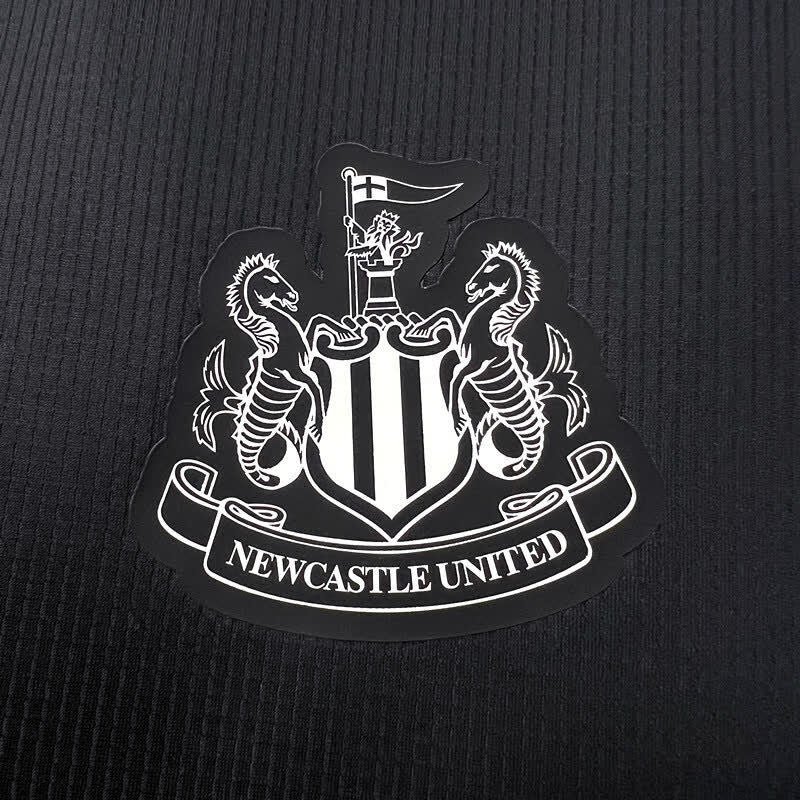 football-shirt-newcastle-united-city-edition-23-24-5 Football Shirt Newcastle United City Edition 23-24 extra 3