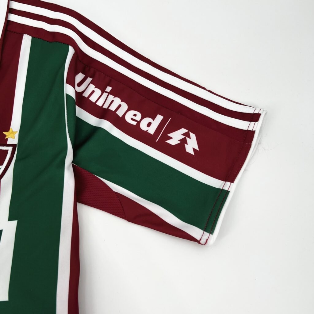 football-shirt-fluminense-home-10-11-retro-6 Football Shirt Fluminense Home 10-11 Retro extra 4
