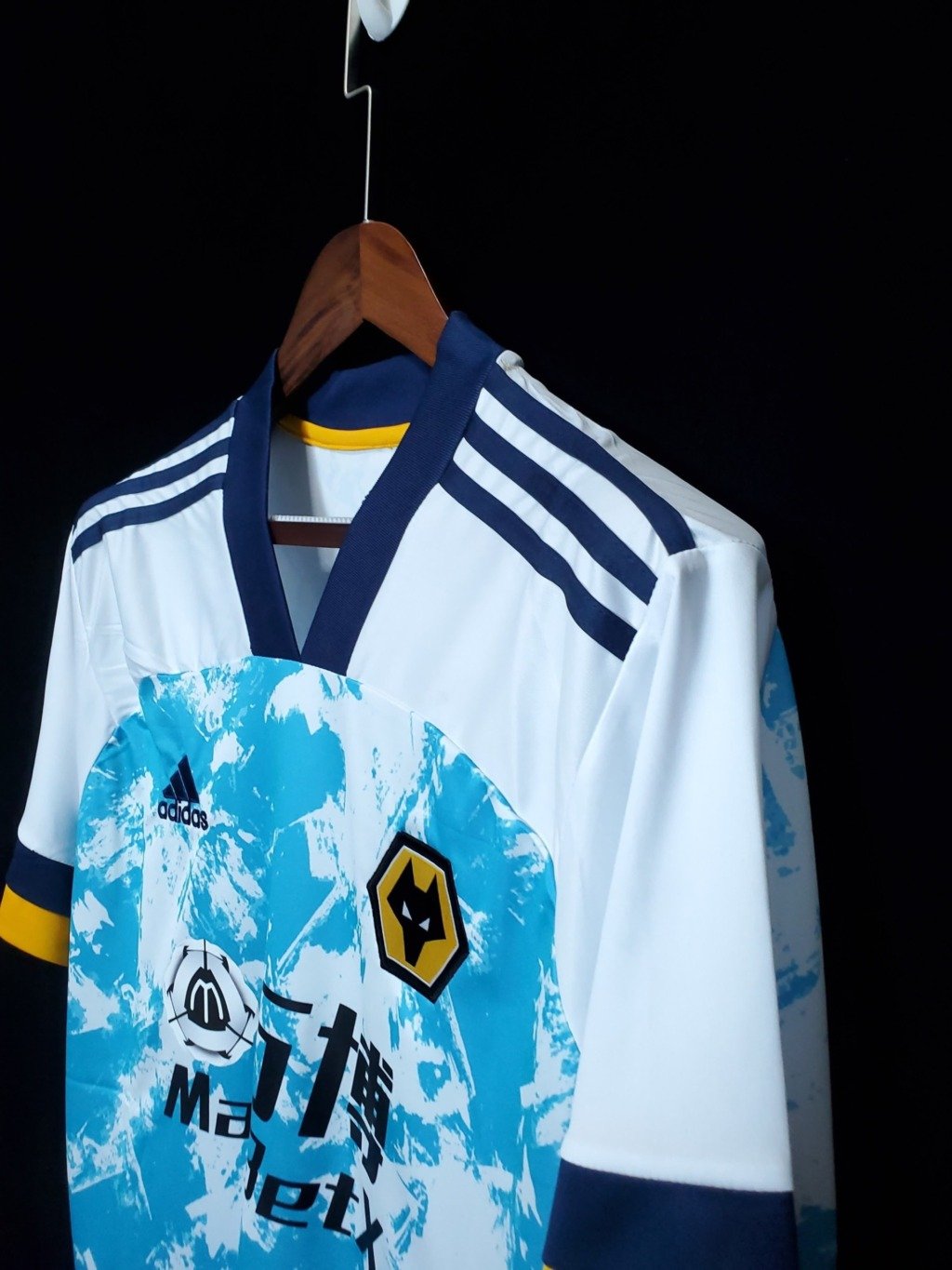 football-shirt-wolverhampton-wanderers-away-20-21-6 Football Shirt Wolverhampton Wanderers Away 20-21 extra 4