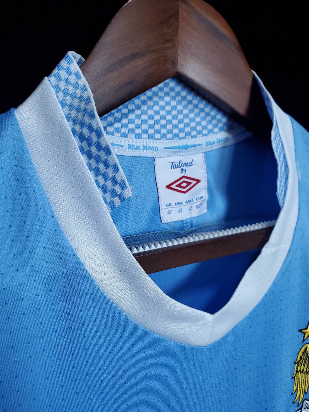 football-shirt-manchester-city-home-11-12-6 Football Shirt Manchester City Home 11-12 extra 4