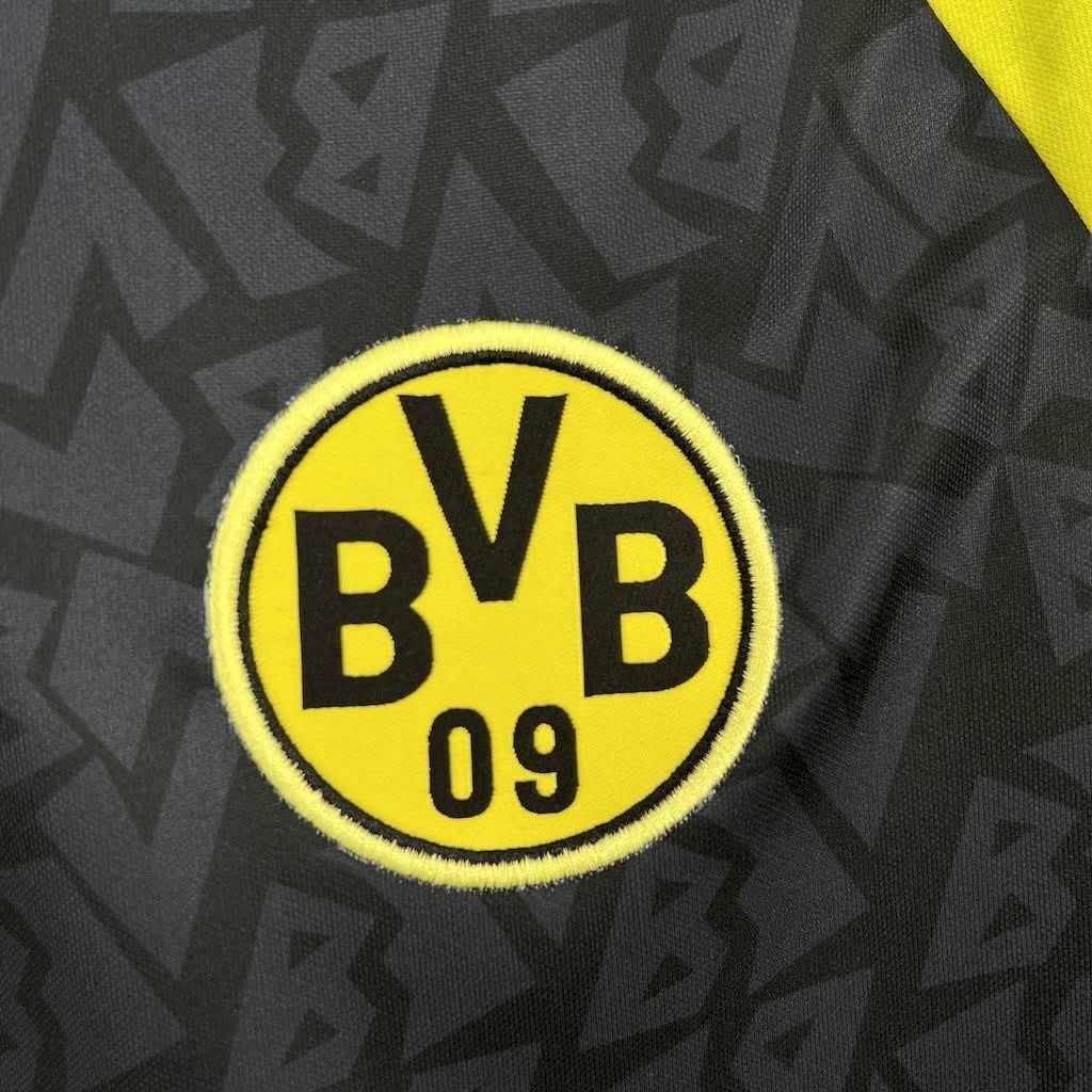 football-shirt-borussia-dortmund-away-95-96-long-sleeves-retro-6 Football Shirt Borussia Dortmund Away 95-96 Long Sleeves Retro extra 4