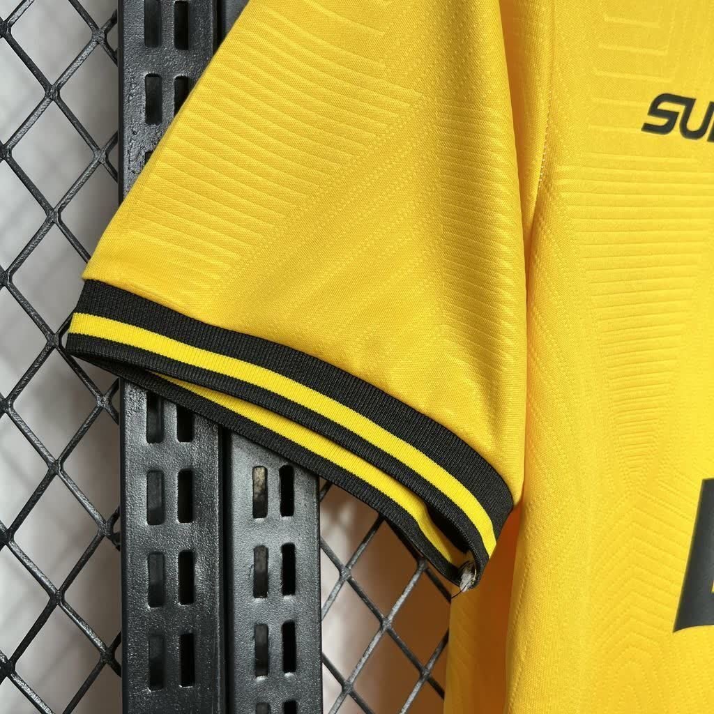 football-shirt-wolverhampton-wanderers-home-24-25-6 Football Shirt Wolverhampton Wanderers Home 24-25 extra 4