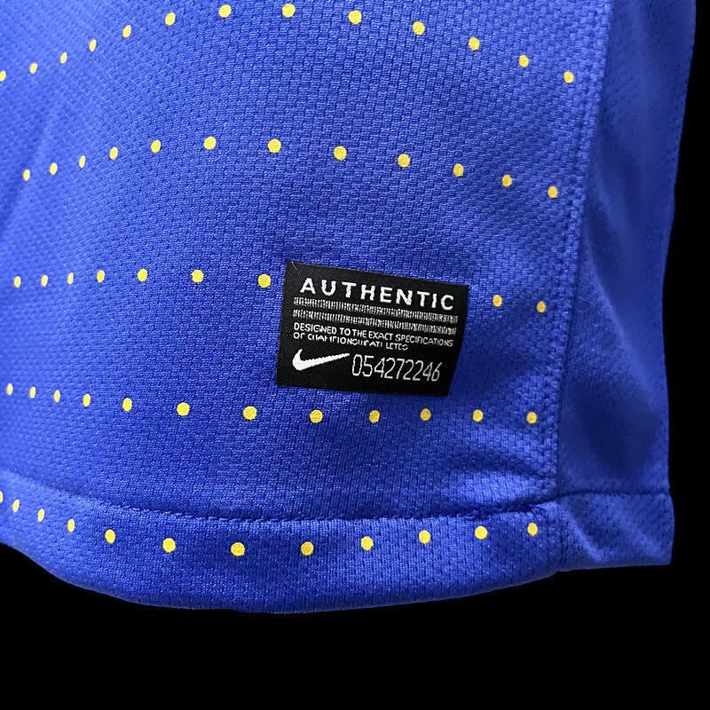 football-shirt-brazil-away-2010-retro-6 Football Shirt Brazil Away 2010 Retro extra 4