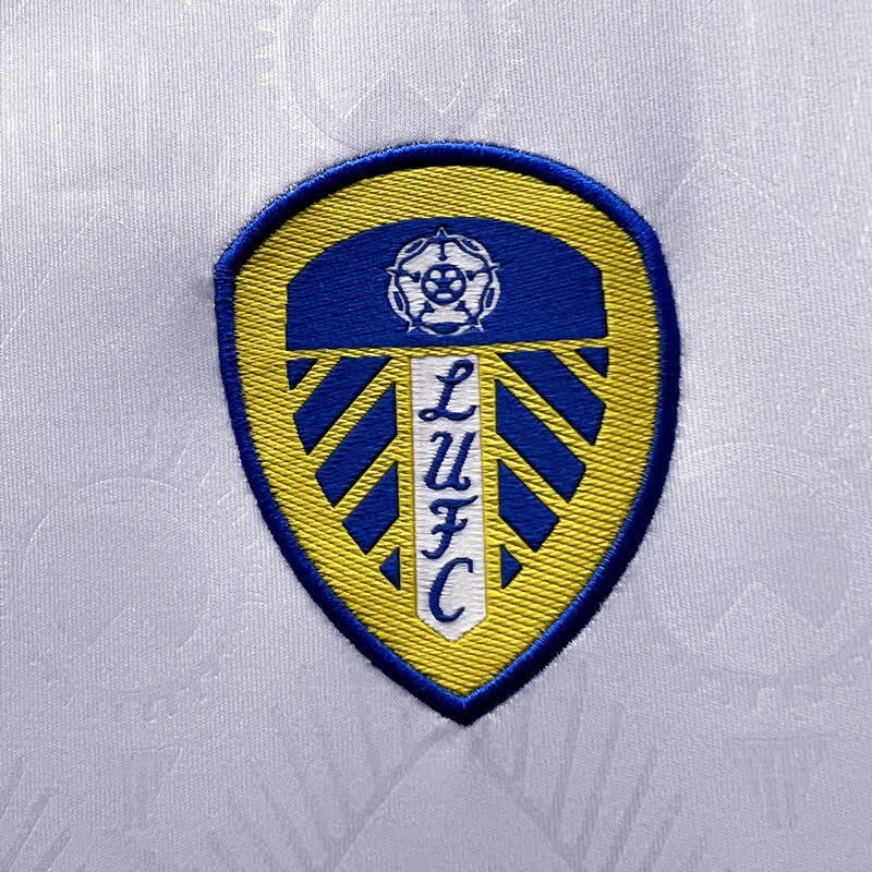 football-shirt-leeds-united-home-23-24-6 Football Shirt Leeds United Home 23-24 extra 4