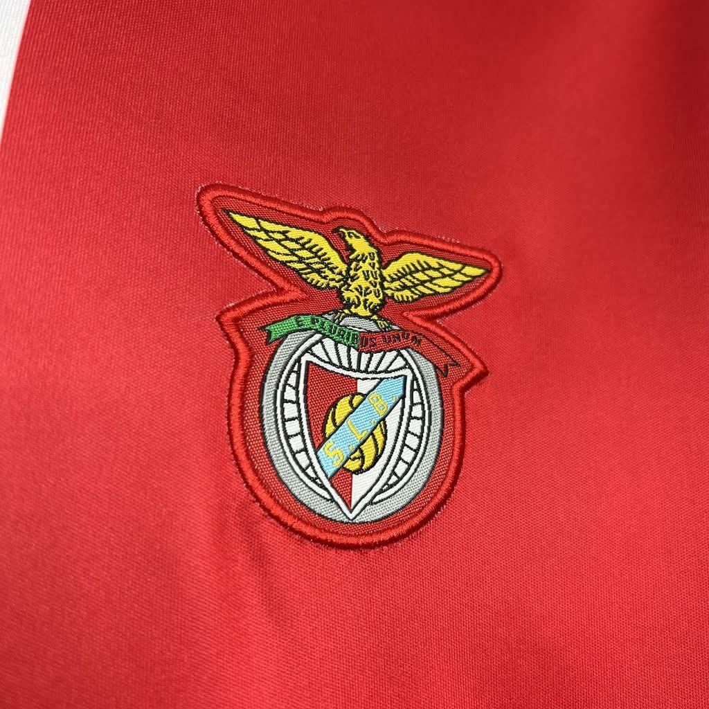 football-shirt-sl-benfica-home-04-05-retro-6 Football Shirt SL Benfica Home 04-05 Retro extra 4