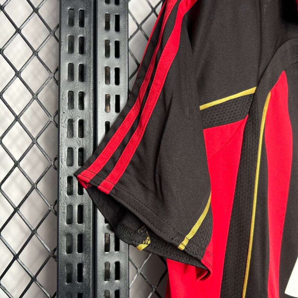 football-shirt-ac-milan-home-06-07-retro-1-7 Football Shirt AC Milan Home 06-07 Retro extra 5