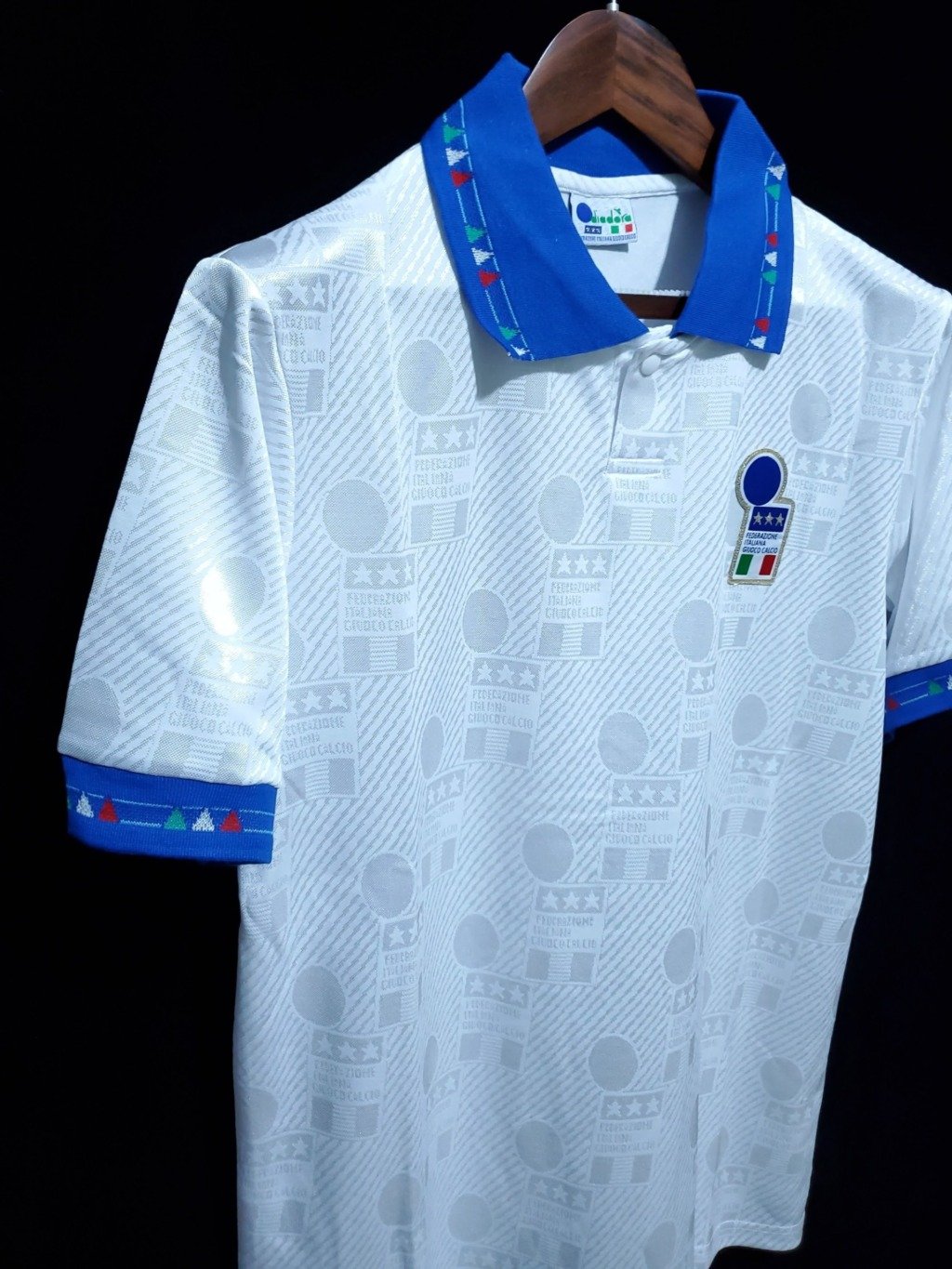 football-shirt-italy-away-94-95-retro-6 Football Shirt Italy Away 94-95 Retro extra 4