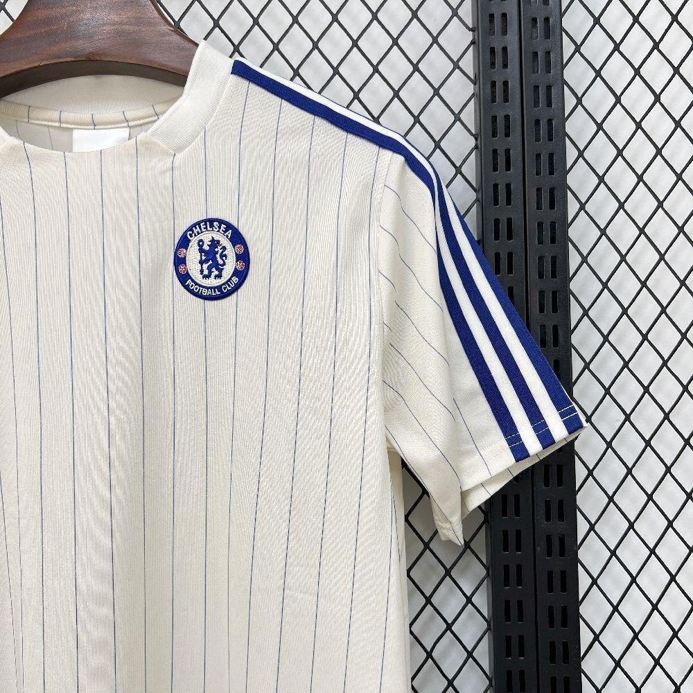 Football Shirt Chelsea FC Terrace Icons 25-26 extra 5