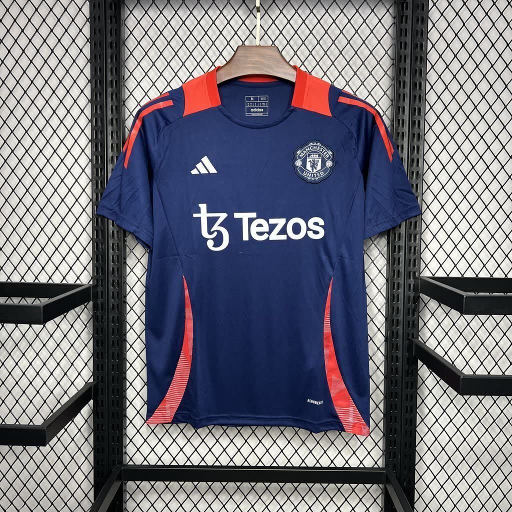 football-shirt-manchester-united-pre-match-training-25-26-7 Football Shirt Manchester United Pre-match Training 25-26 extra 5