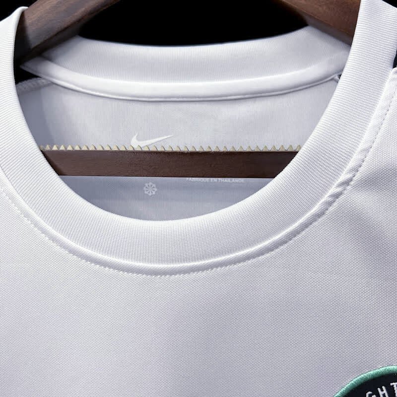 football-shirt-brighton-hove-albion-europa-league-23-24-7 Football Shirt Brighton & Hove Albion Europa League 23-24 extra 5