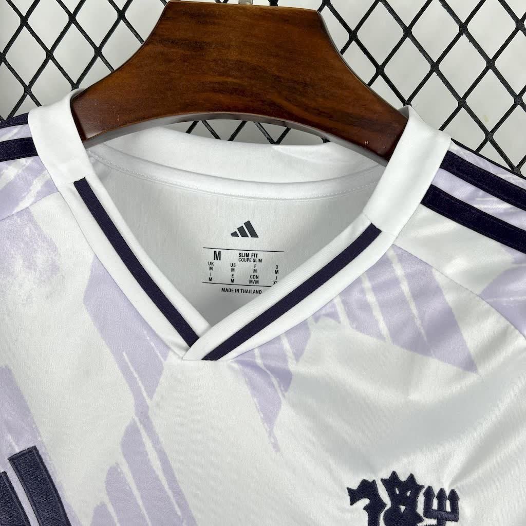 Football Shirt Manchester United Away 25-26 extra 5