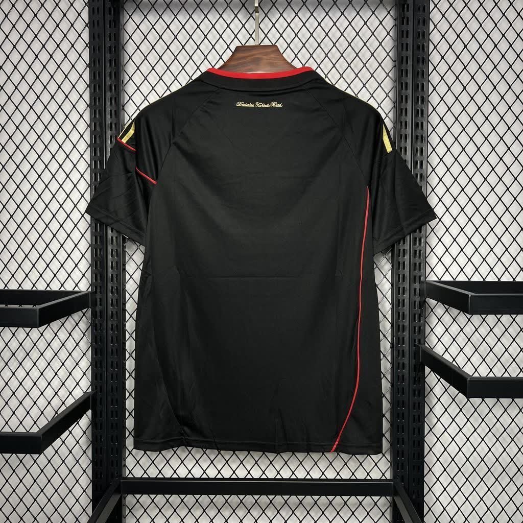 football-shirt-germany-away-2010-retro-2 Football Shirt Germany Away 2010 Retro back