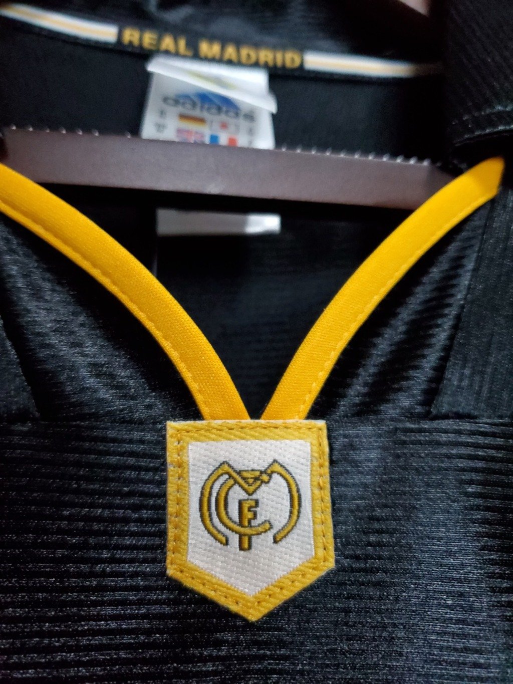 football-shirt-real-madrid-away-98-99-retro-8 Football Shirt Real Madrid Away 98-99 Retro extra 6