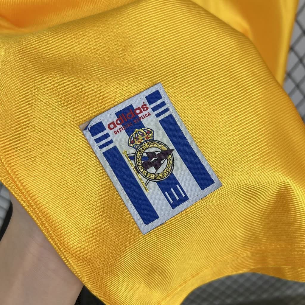 football-shirt-deportivo-de-la-coruna-third-25-26-8 Football Shirt Deportivo de La Coruna Third 25-26 extra 6